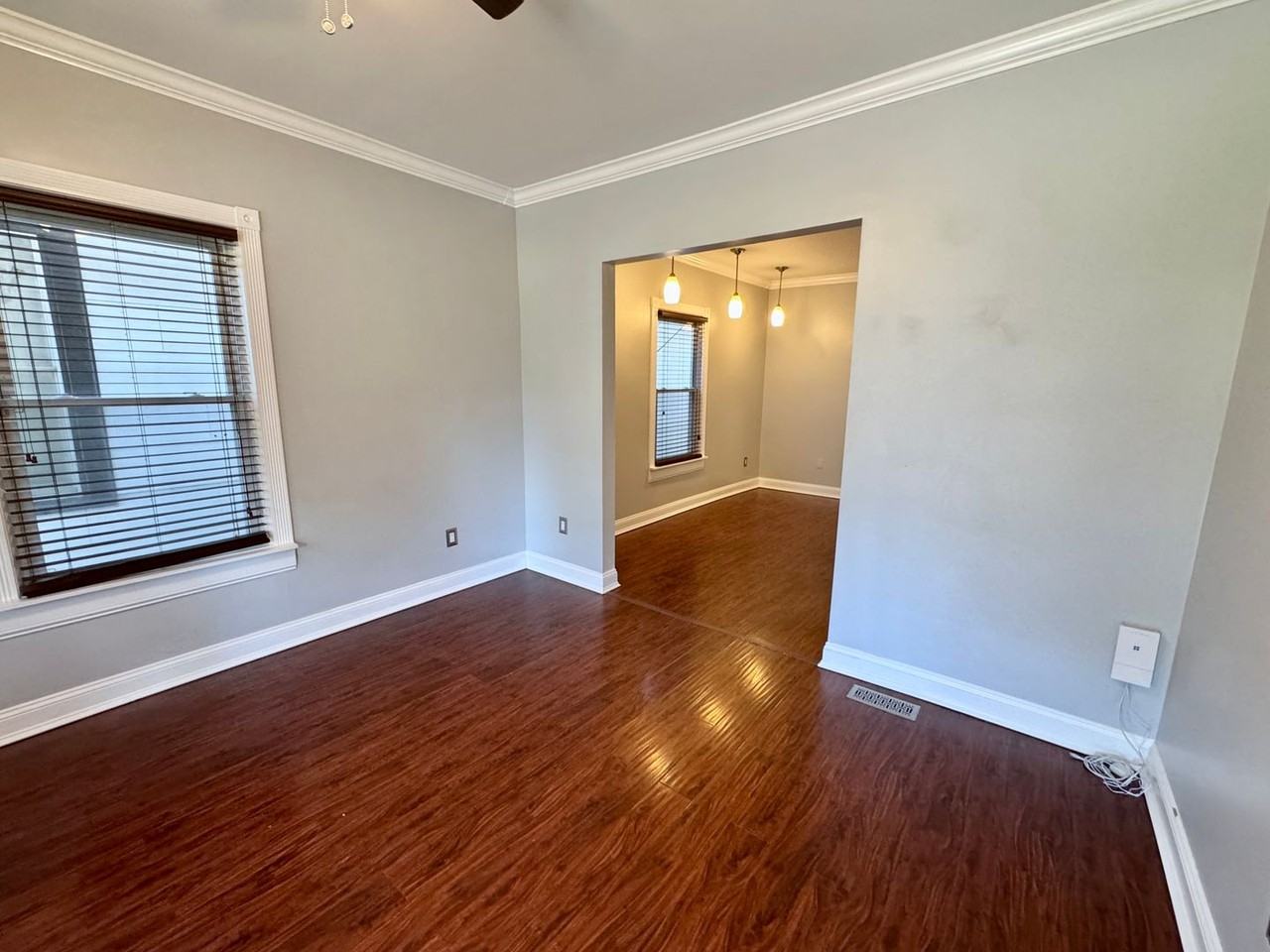 1303 S 36th St - Photo 6 of 24