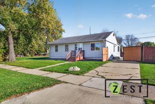 256 N Walnut St - Photo 1 of 1