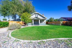 featured image of 2336 Elm Ave