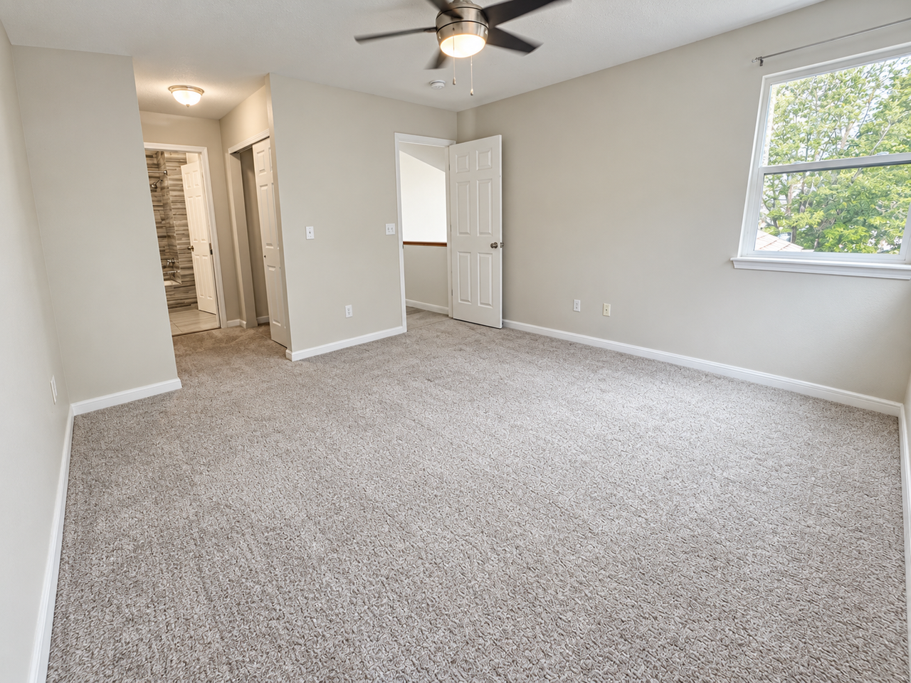 1248 James Cir - Photo 5 of 13