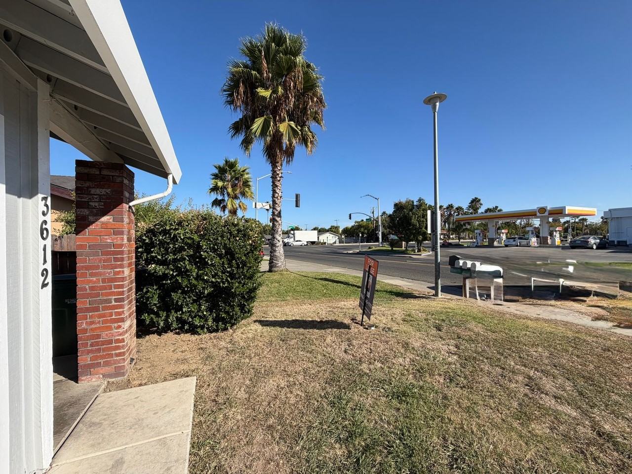 3612 S Port Dr - Photo 2 of 14