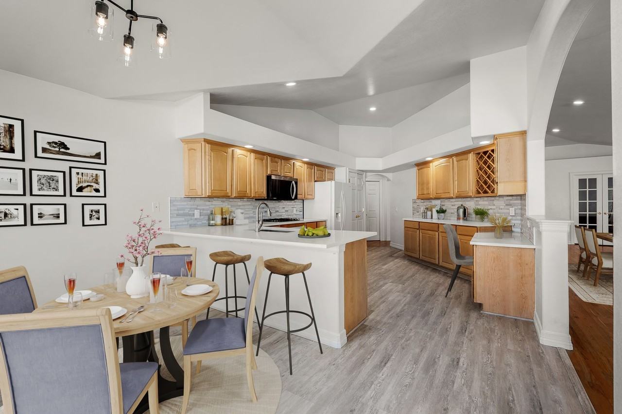 2722 Marston Hts - Photo 4 of 50