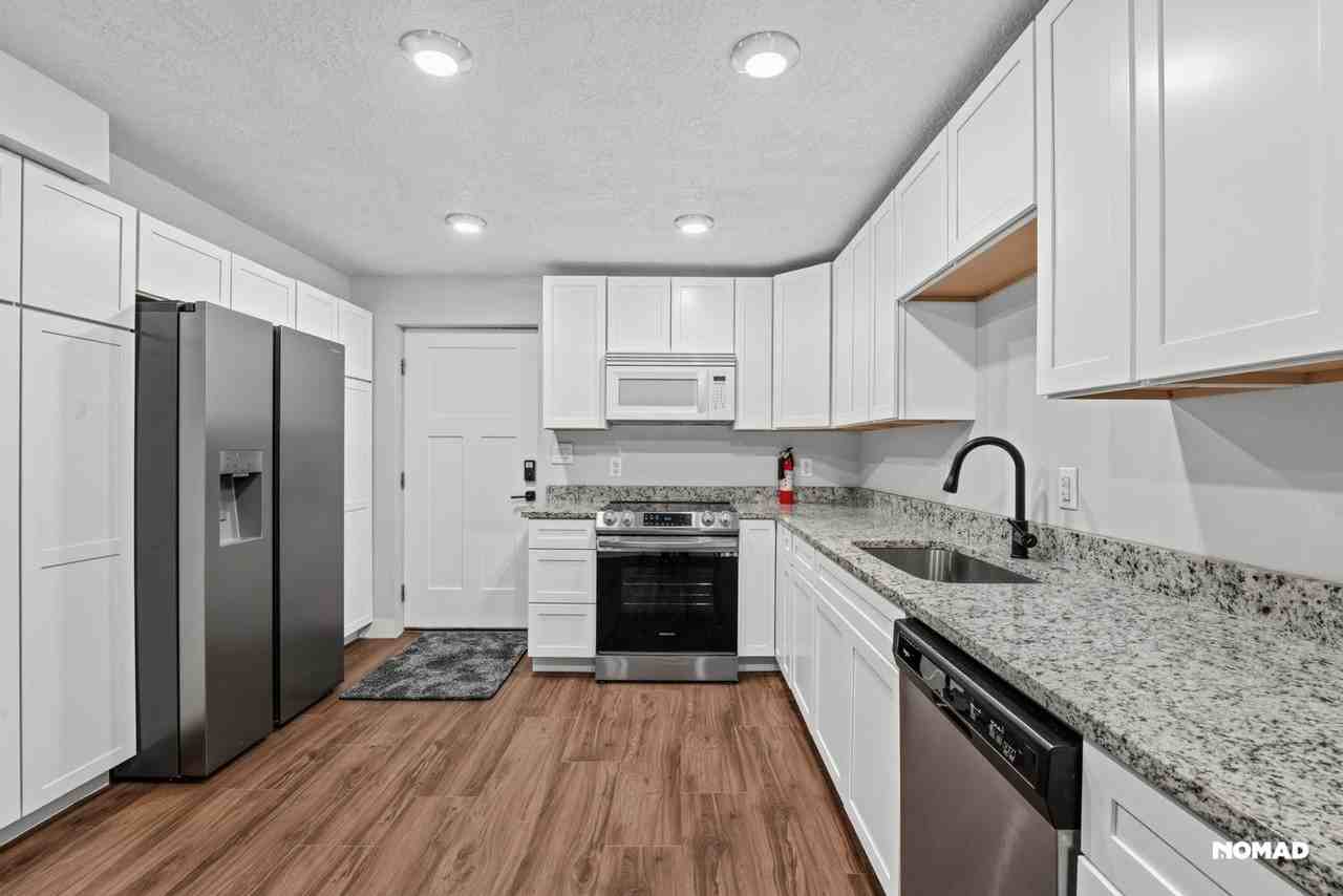 1732A S 320 W - Photo 5 of 21