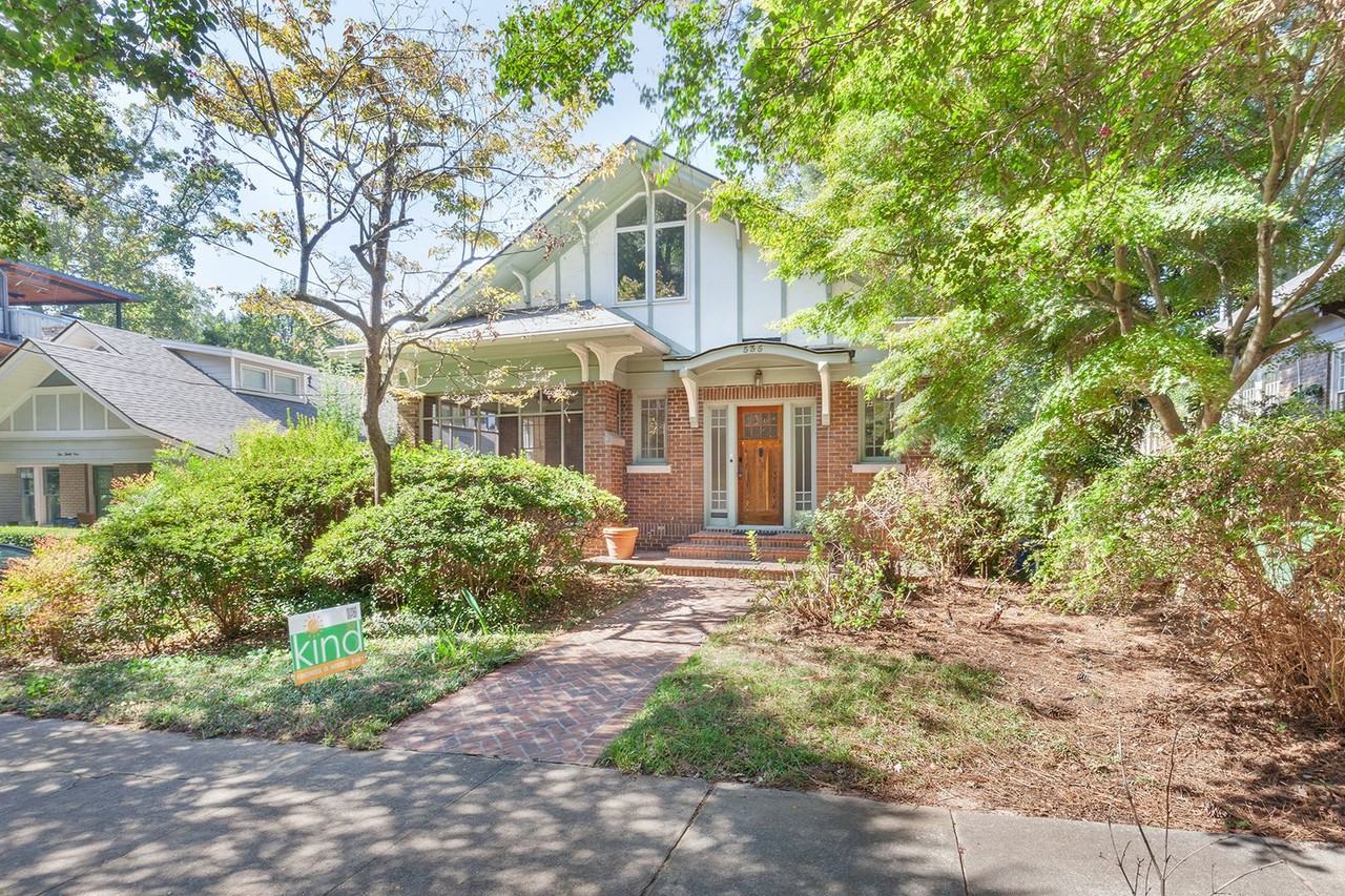 535 Elmwood Dr Ne ##Ne - Photo 2 of 43
