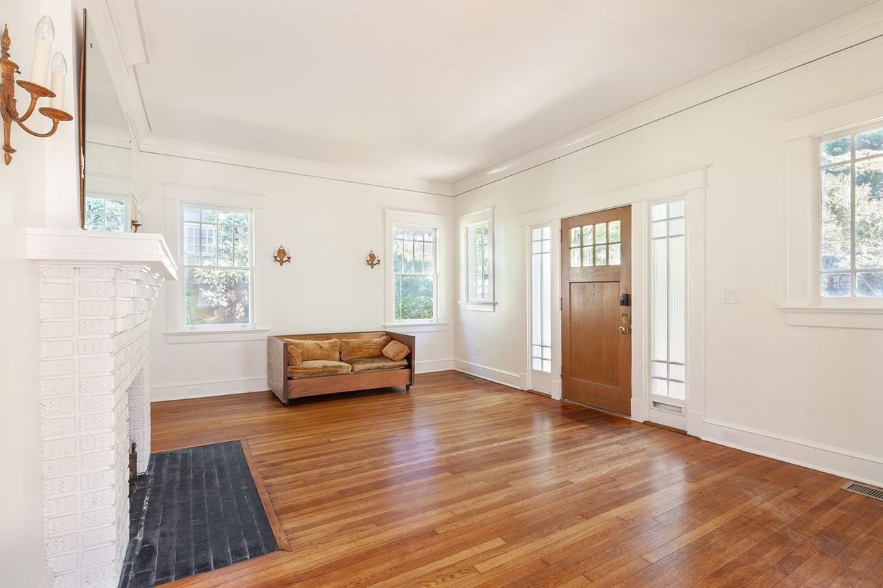 535 Elmwood Dr Ne ##Ne - Photo 5 of 43