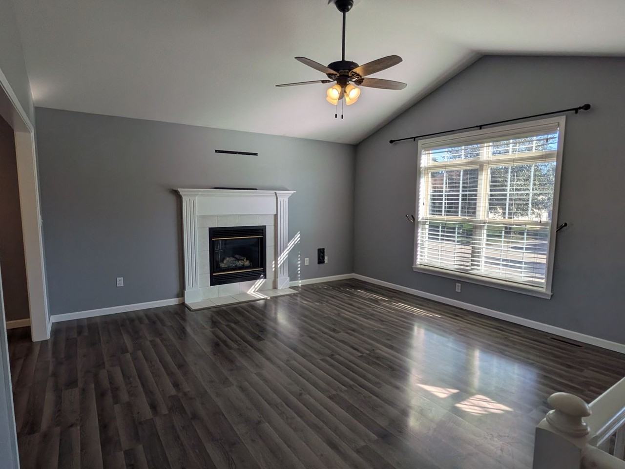 4105 Savannah Ct - Photo 3 of 43