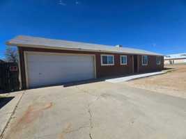 featured image of 601 La Canada Ave