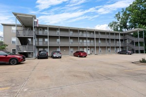 featured image of 514 Olive St