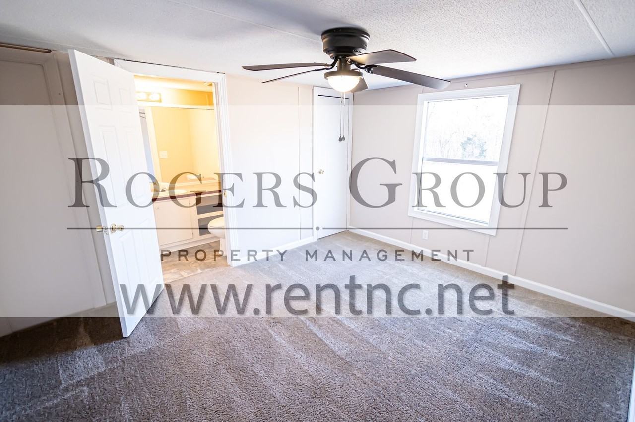 130 Woodway Dr - Photo 5 of 9