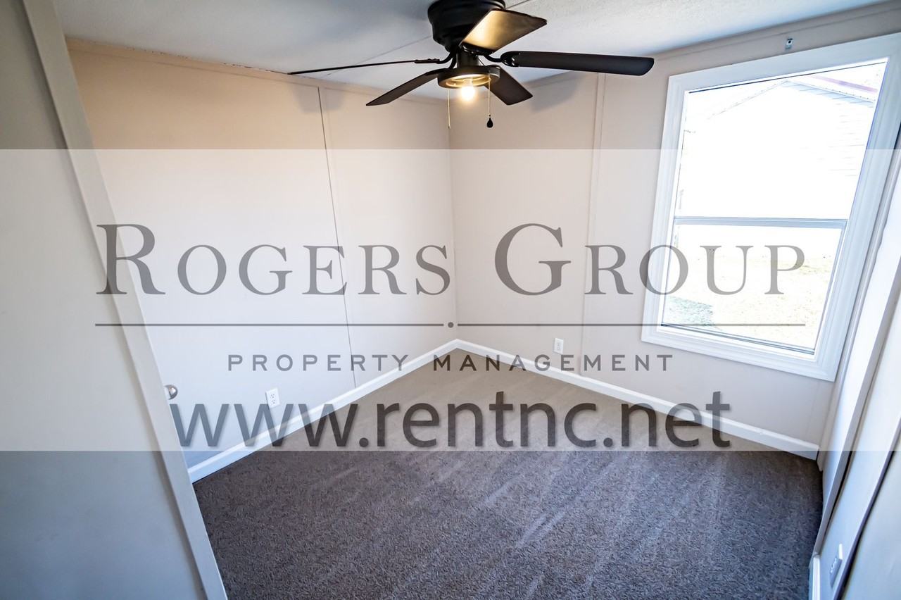 130 Woodway Dr - Photo 7 of 9