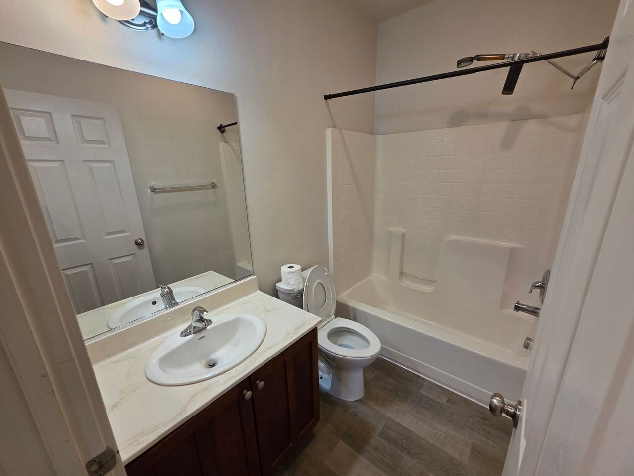 649 Canary Cir - Photo 3 of 13