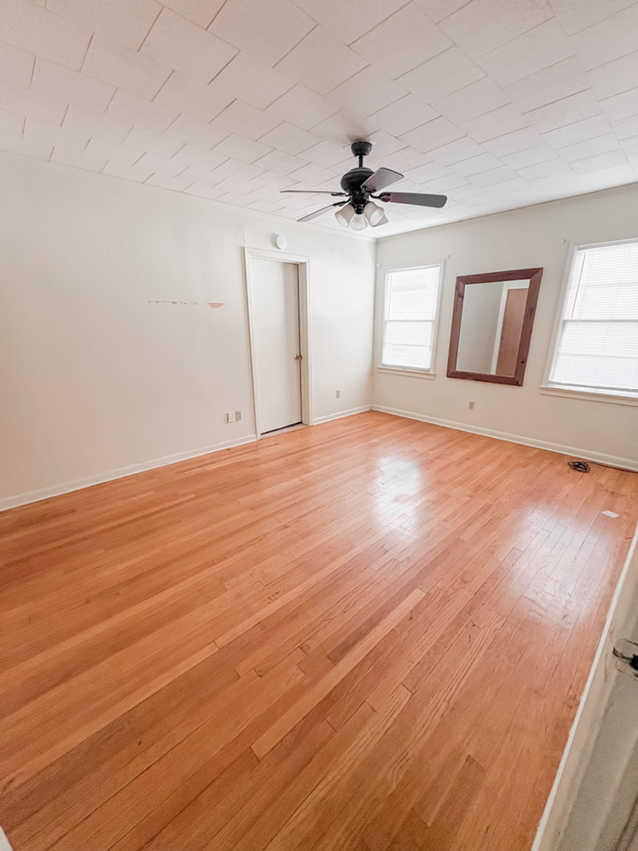 205 Lana Dr - Photo 3 of 18