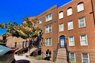 32 15th St Ne #32 - Photo 1 of 1