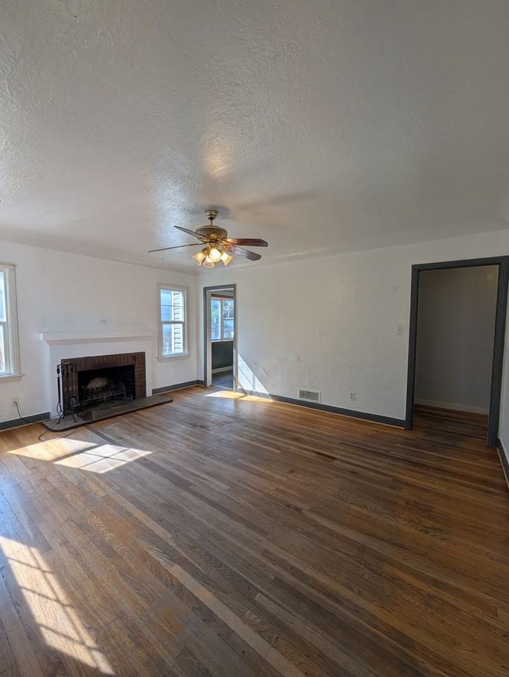 143 Polk St - Photo 3 of 20