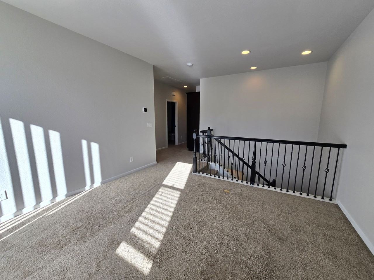 2057 S Virginia St - Photo 7 of 18