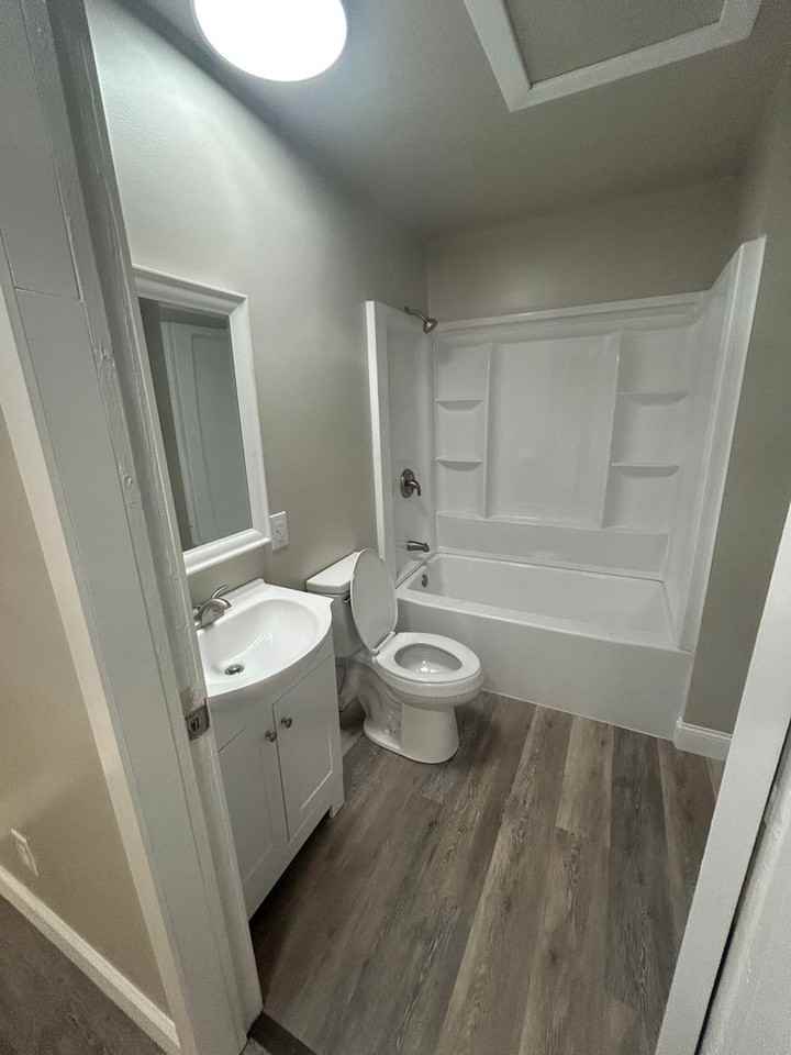 2504 N Rankin Ave - Photo 3 of 12