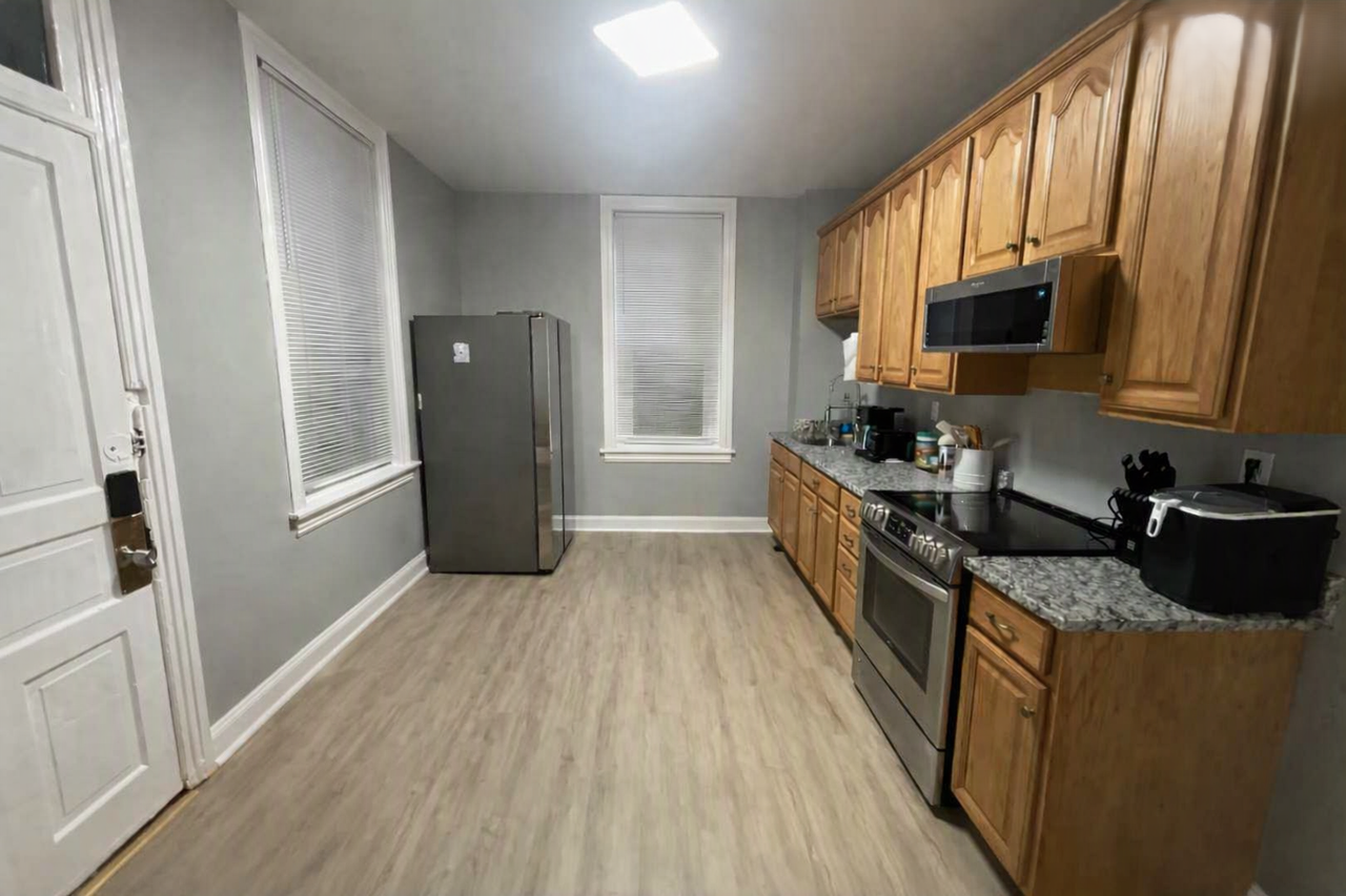 320 W Packer Ave - Photo 5 of 16