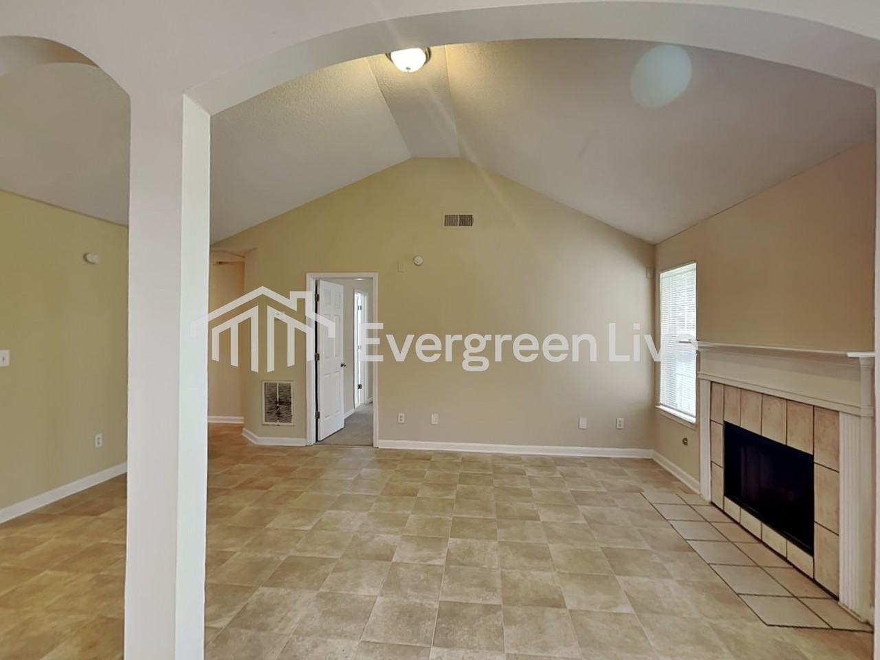 510 Cherry Branch Ln - Photo 2 of 16