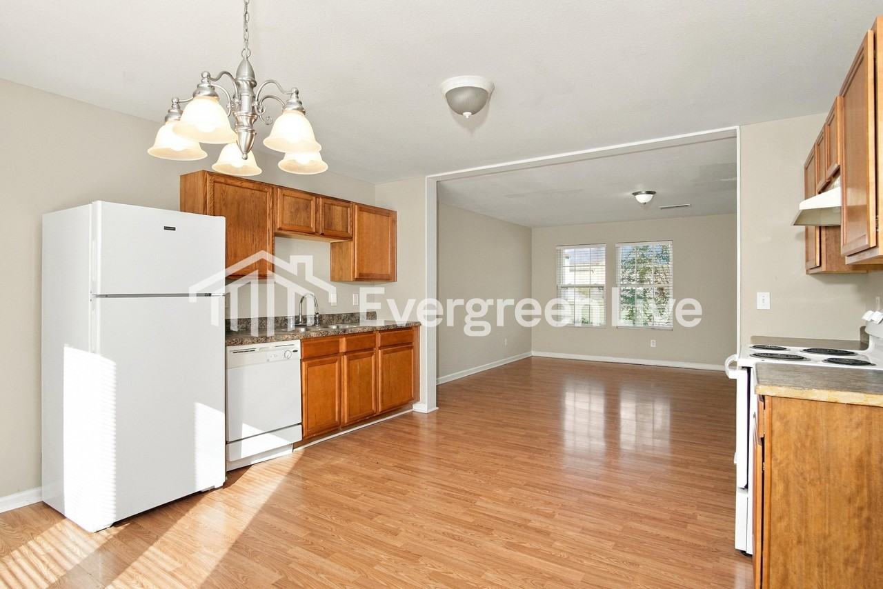 138 Belle Haven Dr - Photo 5 of 15