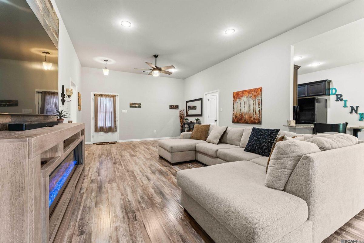 12172 Wilderness Run Dr - Photo 6 of 25