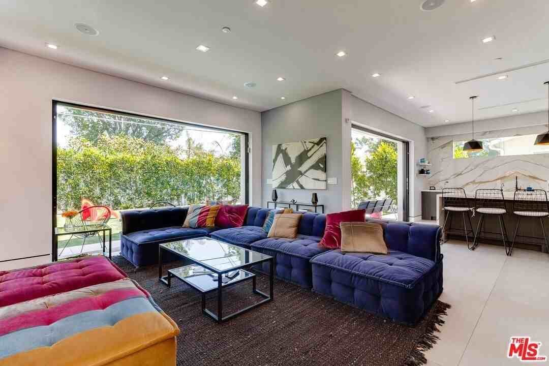 18015 Martha St - Photo 6 of 50