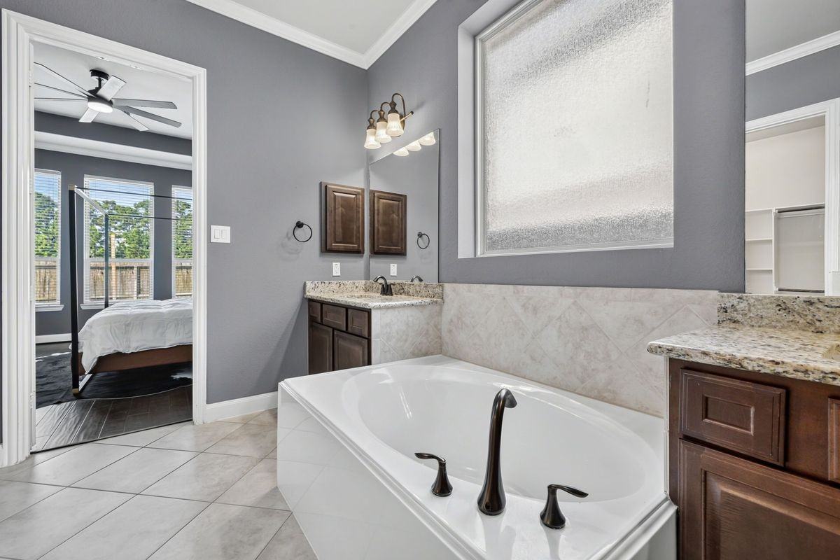 13407 Cameron Reach Dr - Photo 2 of 50