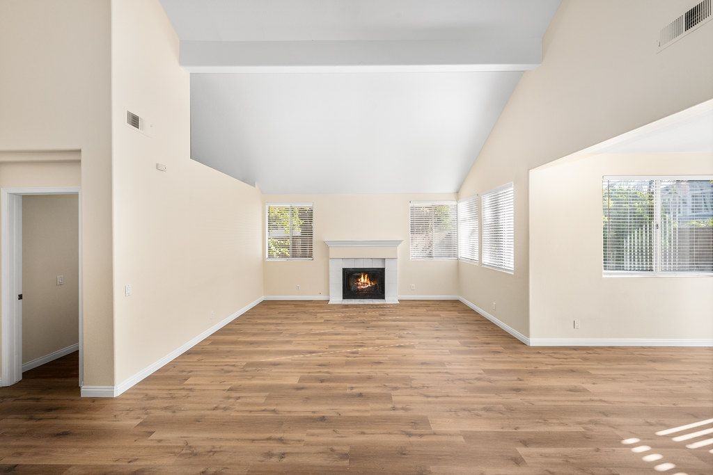 5470 Bayberry Way - Photo 3 of 7