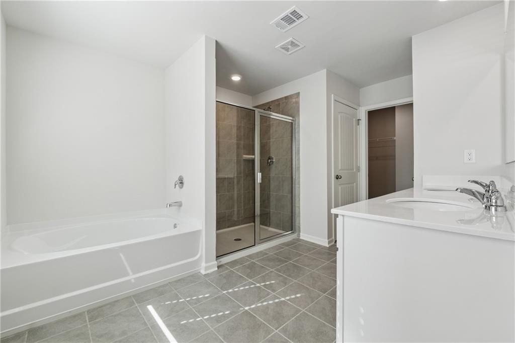 3100 Greyton Dr - Photo 5 of 9