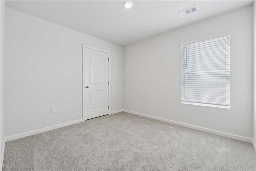 3100 Greyton Dr - Photo 7 of 9