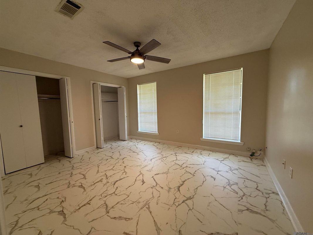 1711 S Park Ave - Photo 6 of 11