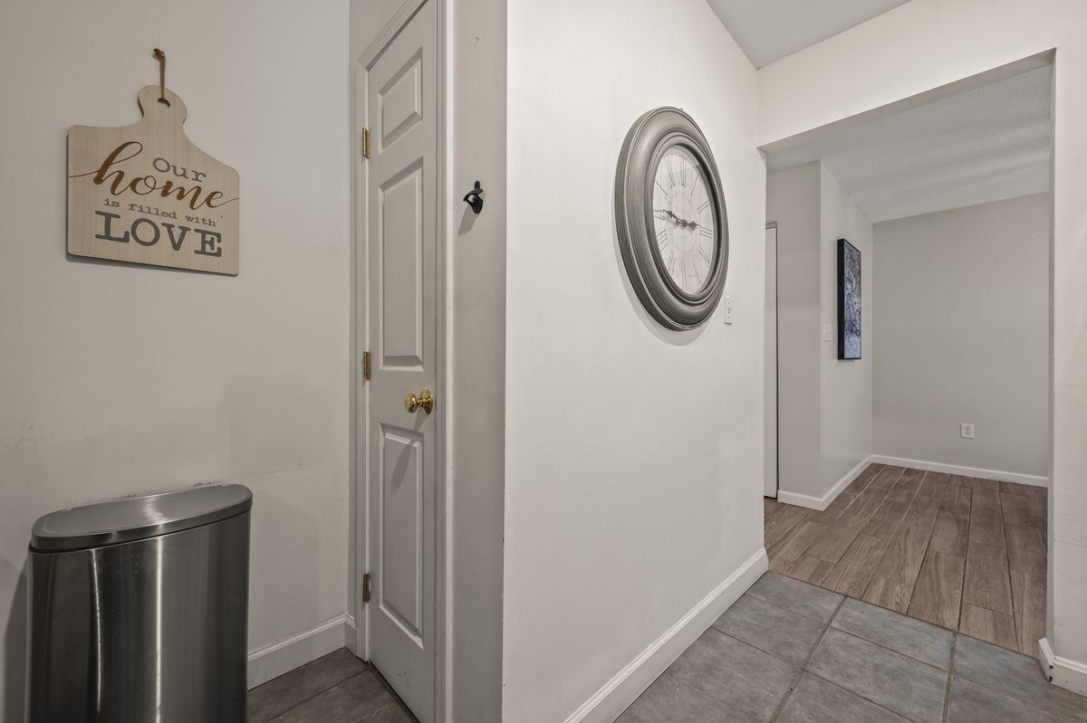 190 Tomlinson Ave ##5f - Photo 3 of 19