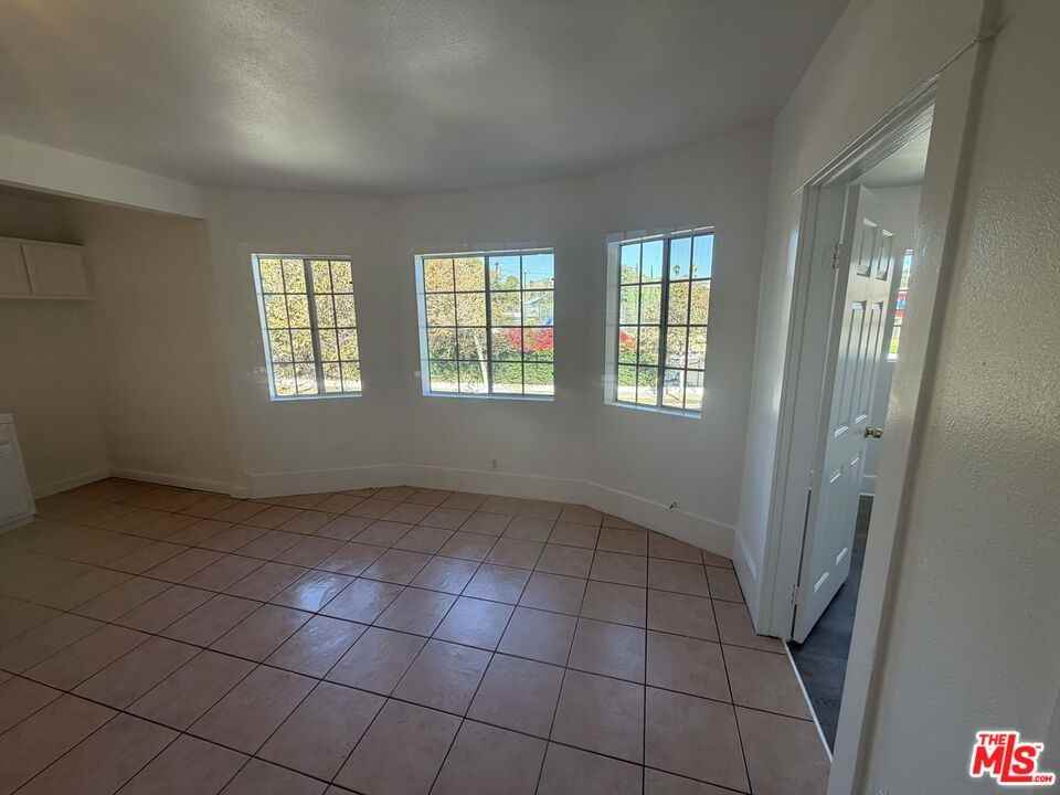 158 W Avenue 26 ##3 - Photo 6 of 14