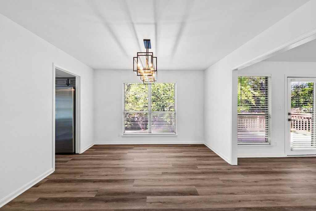 6603 Whitemarsh Valley Walk - Photo 6 of 34