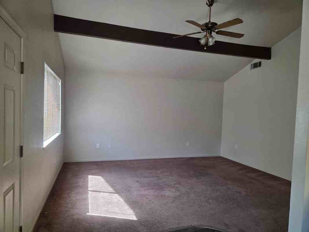 223 Woodland Ave - Photo 2 of 11