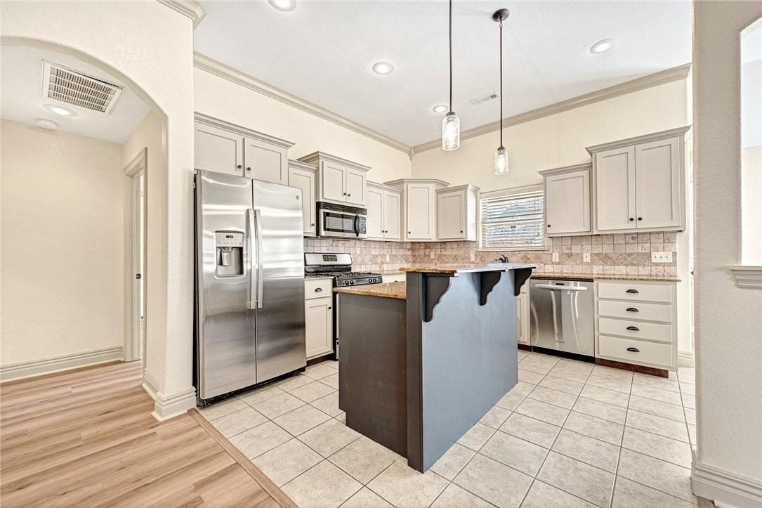 103 Ne Chicory Ln - Photo 6 of 27