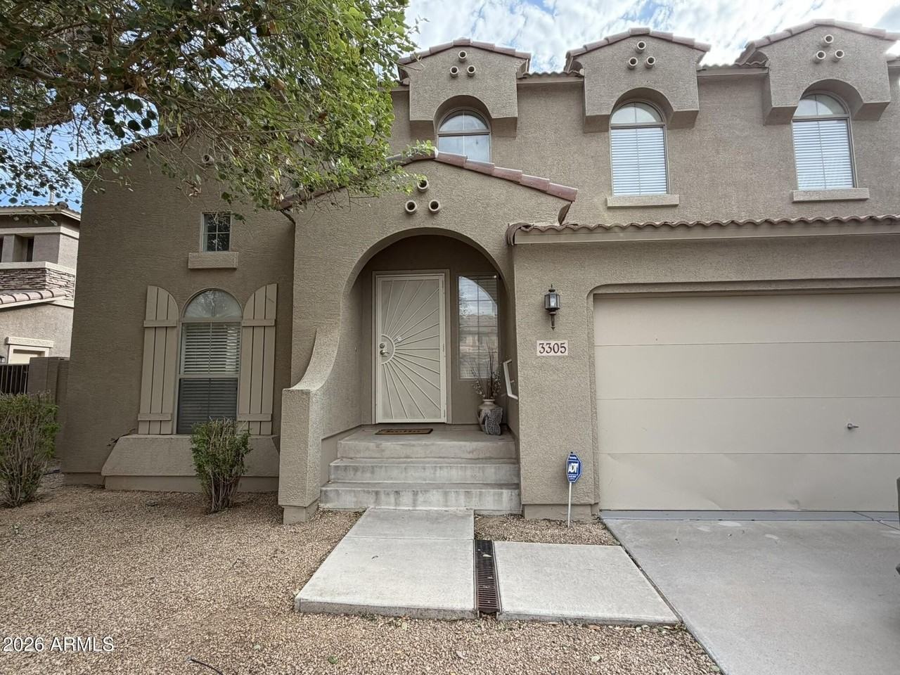 3305 E Hawk Pl - Photo 3 of 38
