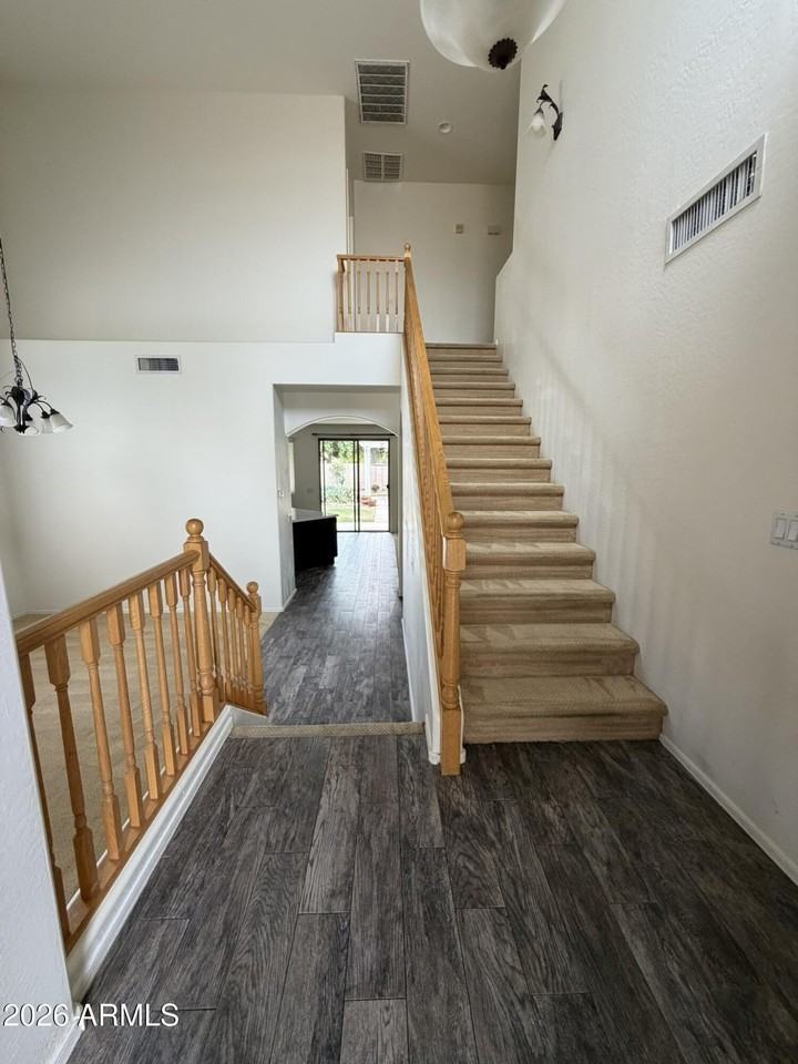 3305 E Hawk Pl - Photo 4 of 38