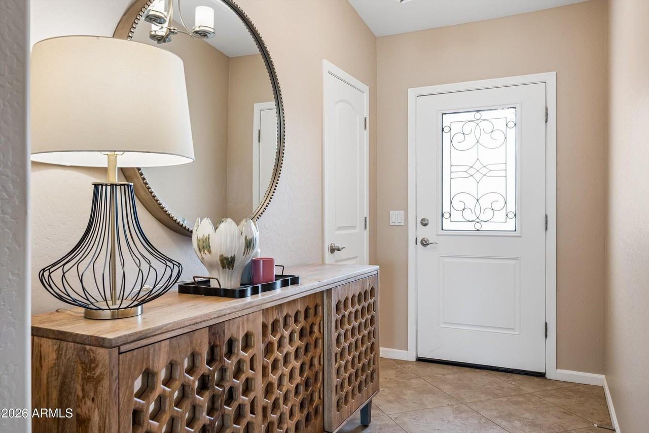 5672 E Hermosa Vista Dr - Photo 3 of 30