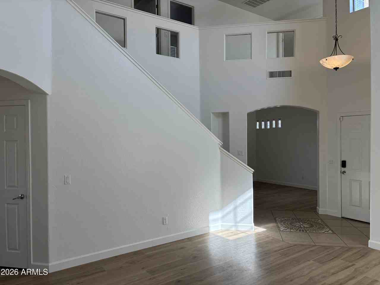 16530 N 149th Ct - Photo 5 of 43