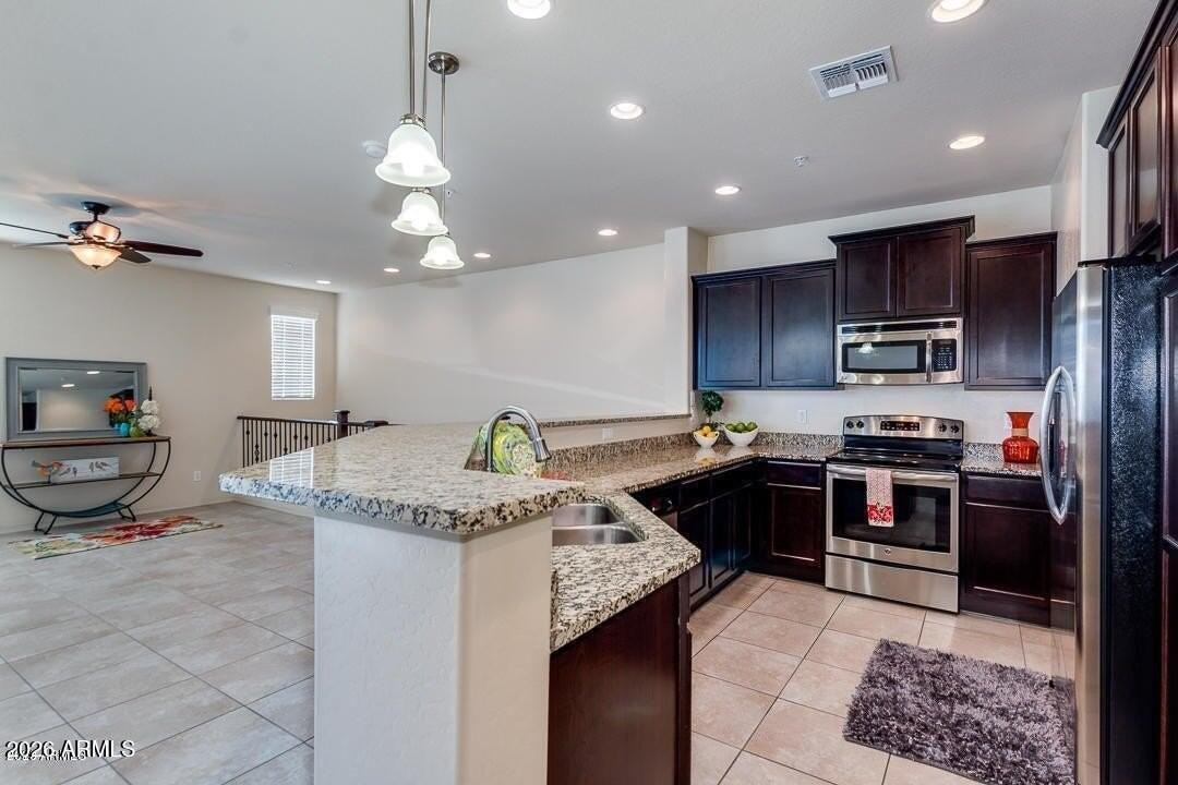 4702 E Waterman St #103 - Photo 2 of 19