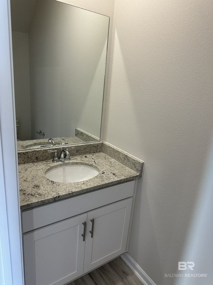 4321 Lost Bay Dr - Photo 6 of 13