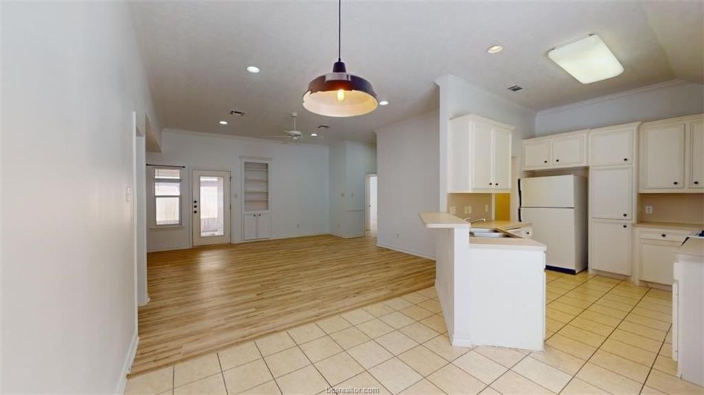 3614 Graz Dr - Photo 5 of 31