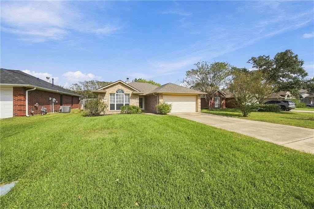 3605 Vienna Dr - Photo 3 of 31