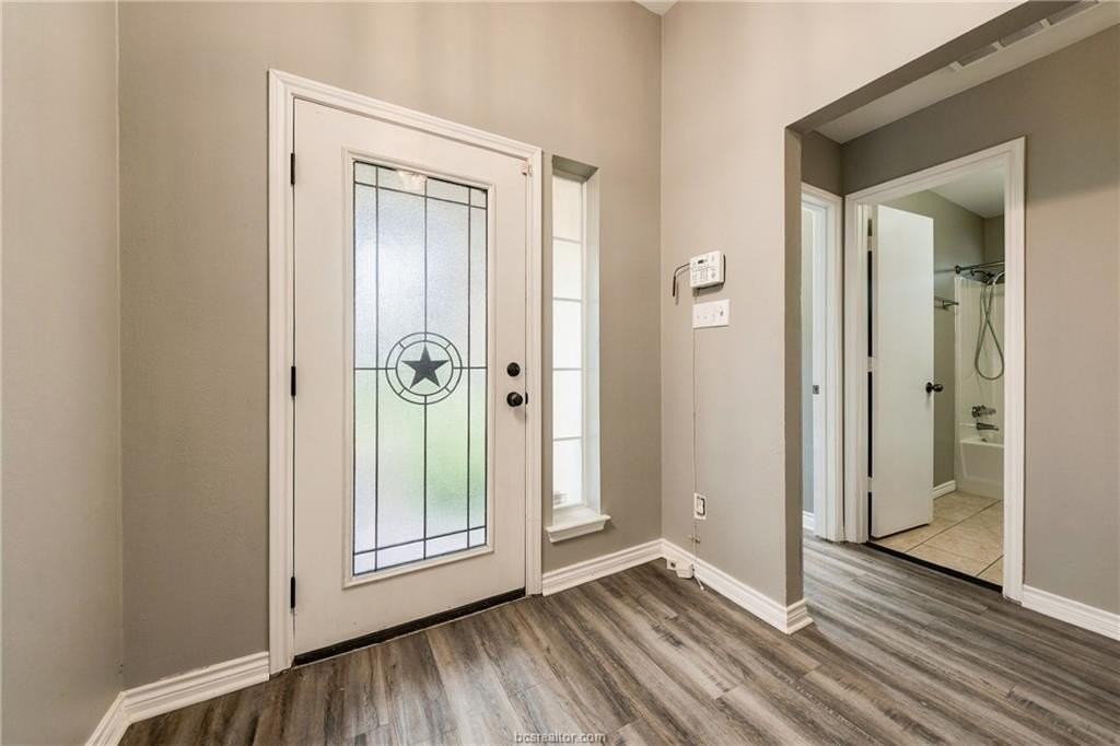 3605 Vienna Dr - Photo 5 of 31