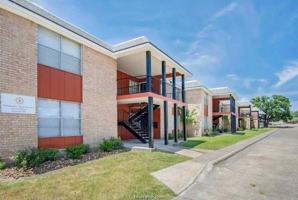 featured image of 3800 E 29th St #18