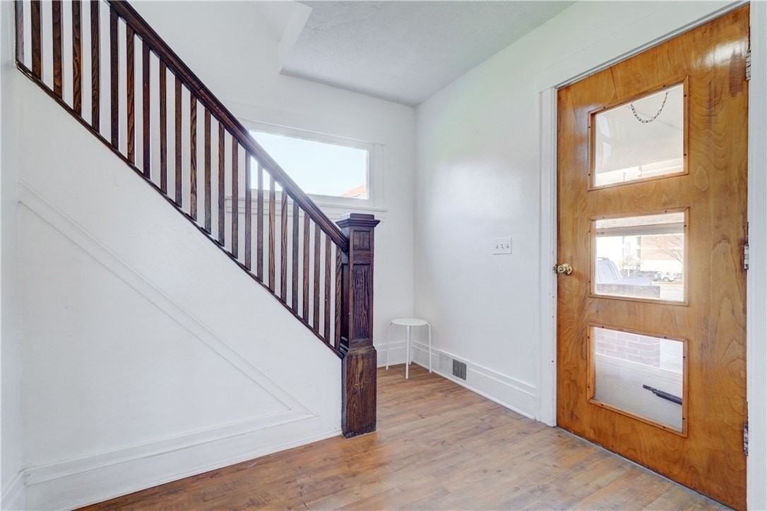 41 Crittenden Blvd #1DOWN - Photo 4 of 22