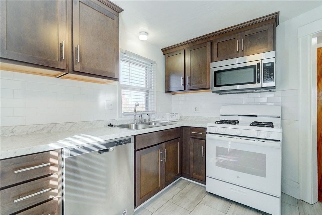 41 Crittenden Blvd #2UP - Photo 7 of 23