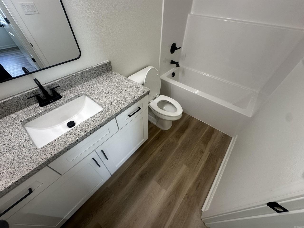 1016 S Ringo St #A - Photo 6 of 13
