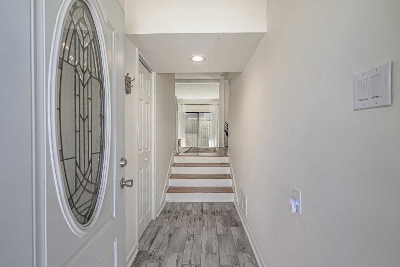 7300 Porcher Dr - Photo 3 of 40