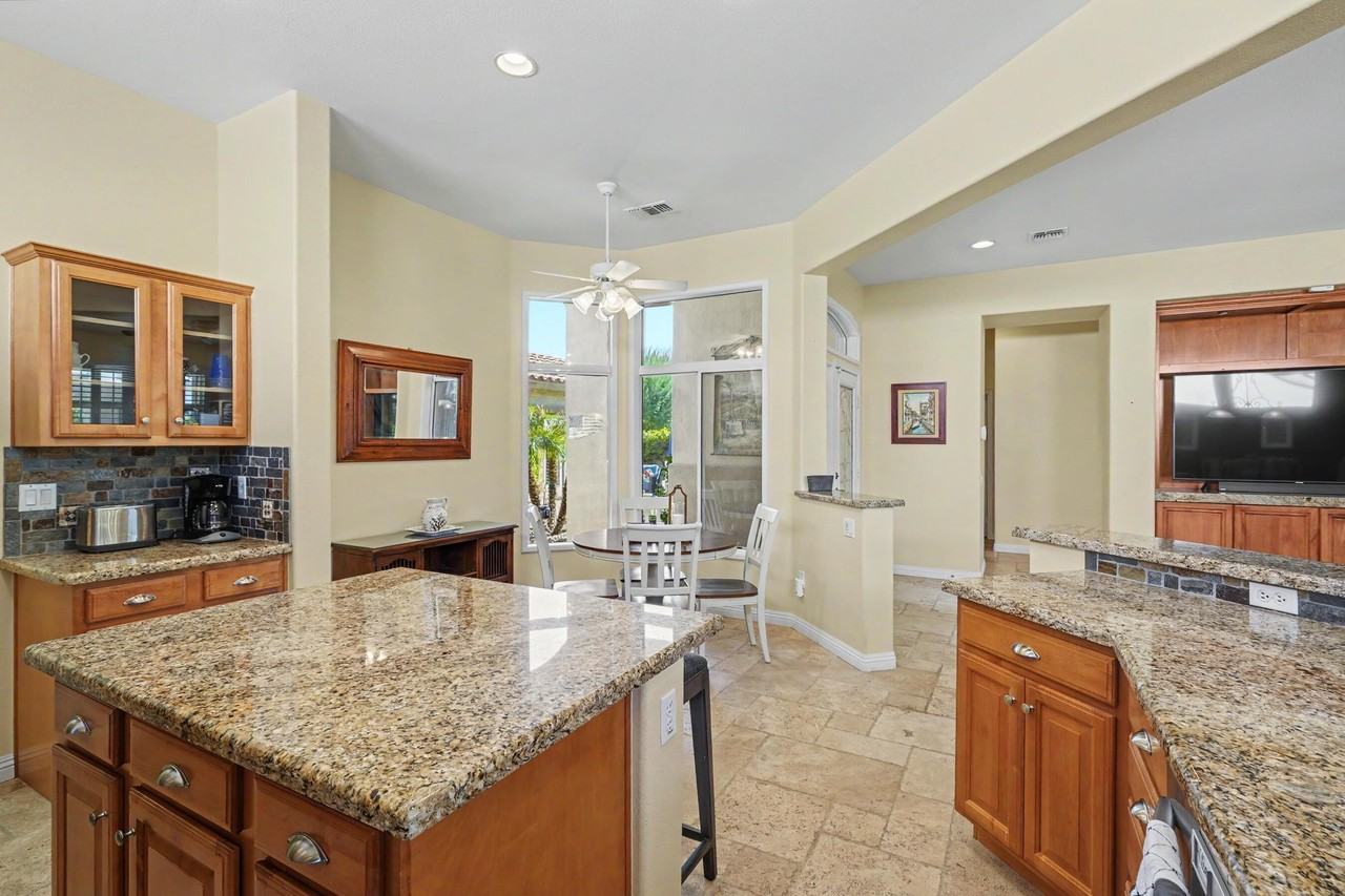 35935 Beringer Rd - Photo 5 of 40